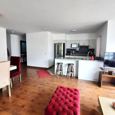 Departamento Familiar La Carolina Apartment